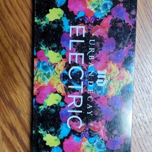 Urban Decay Electric Palette - Vibrant Colors